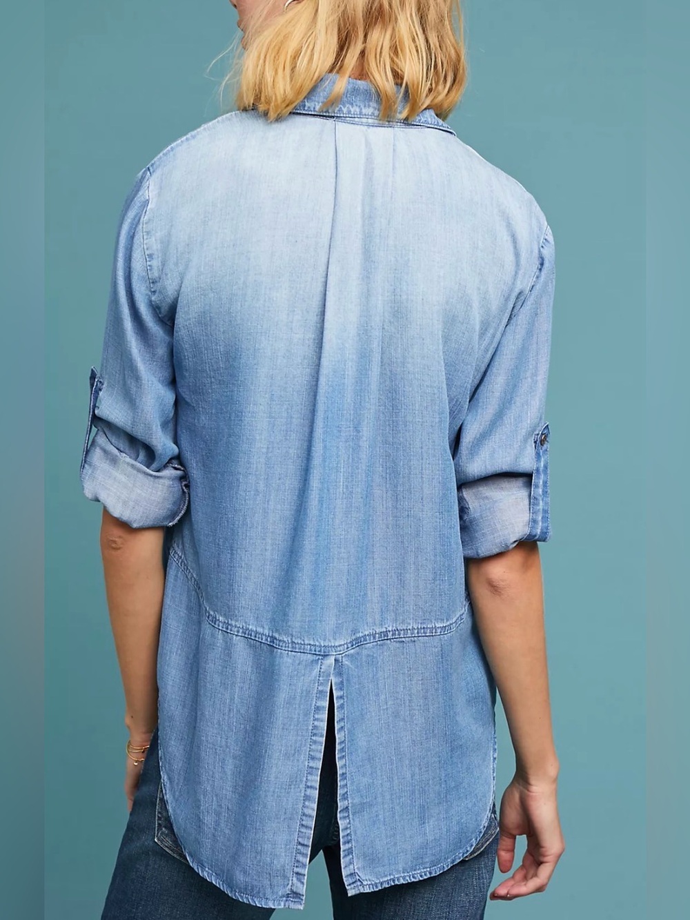 Cloth & Stone Split-Back Chambray Button down Top - Picture 3 of 8